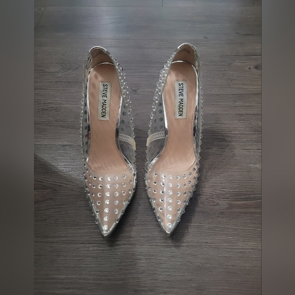 Pumps - Picture 4 of 4